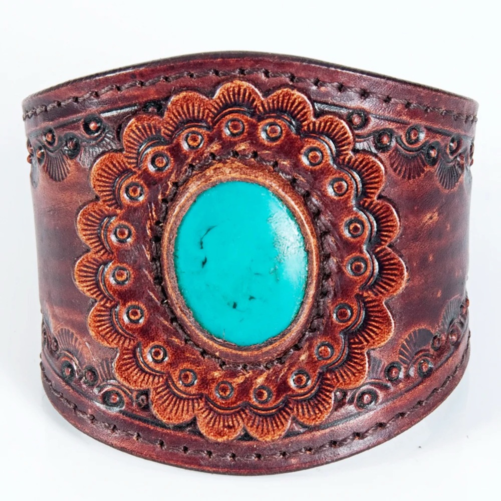American Darling Turquoise and Genuine Leather Bracelet